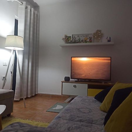 "Tata'S Home"! Tirana Buitenkant foto