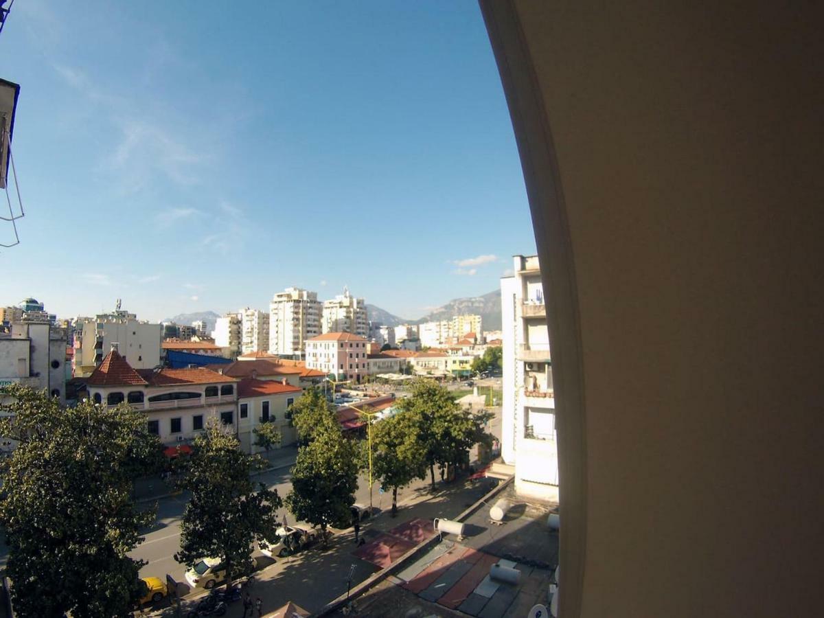 "Tata'S Home"! Tirana Buitenkant foto